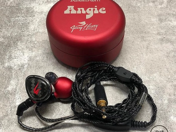 『澄橘』​A&K x JH Audio Angie II 耳道式耳機 紅《二手 無盒裝 中古》A73122