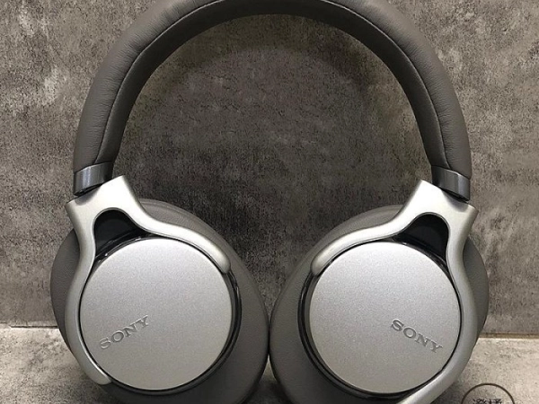 『澄橘』SONY MDR-1AM2 耳罩式耳機 灰《二手 無盒裝 中古》A73207